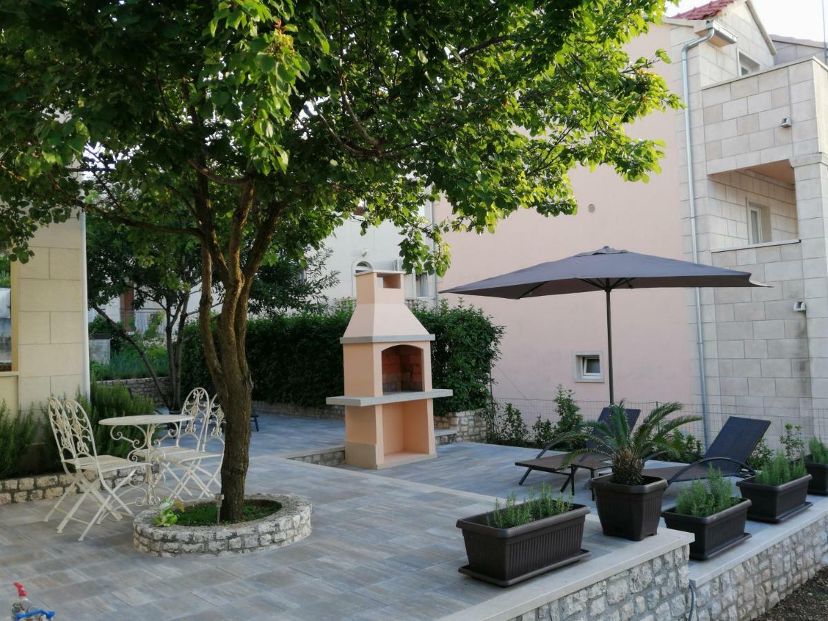 Sweet Apartment Marijana Супетар Екстериор снимка